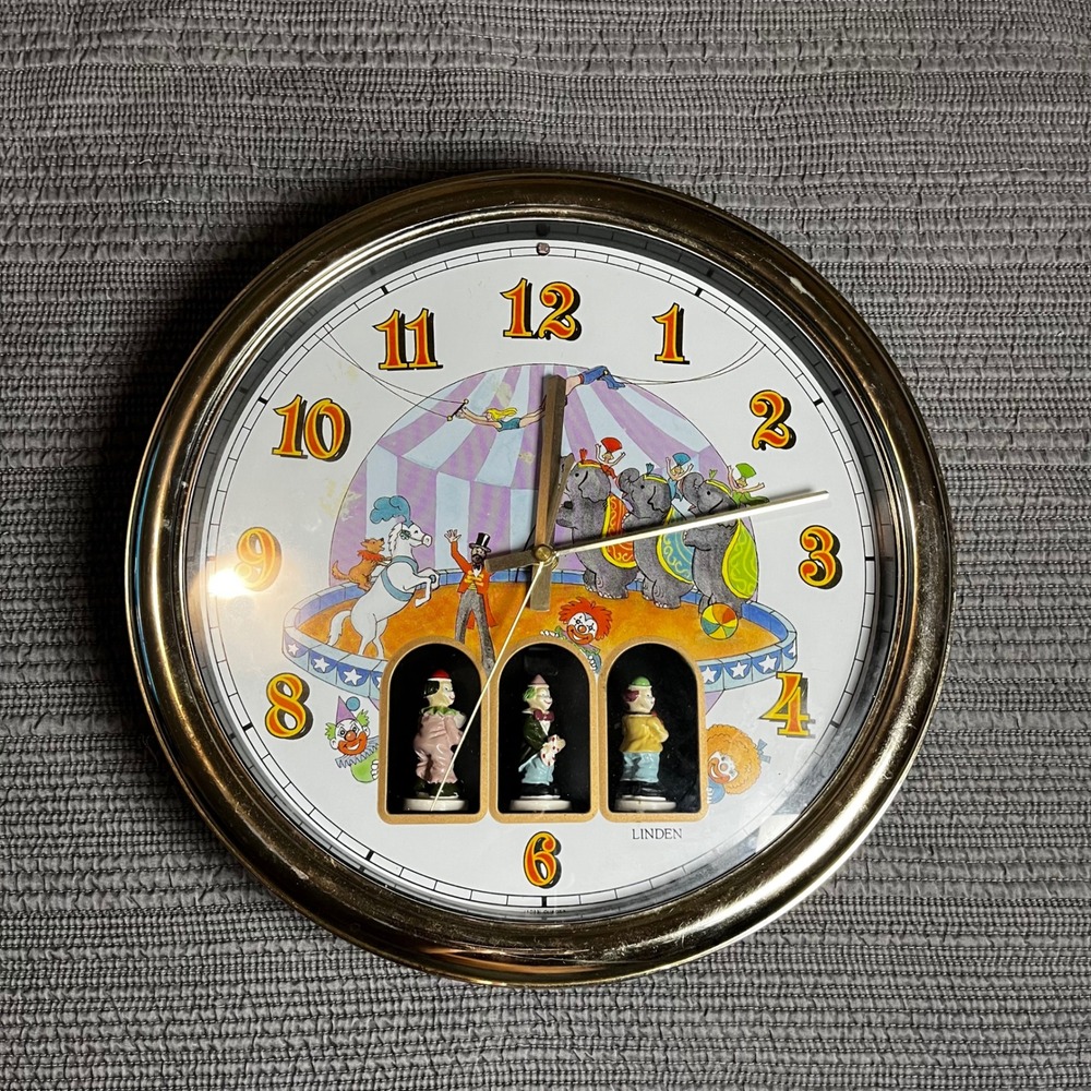 Linden Vintage Circus Wall Clock Animated Moving Clowns Big Top Elephants Tested